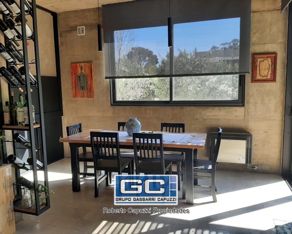 Casa en Venta en Valeria del Mar 2 años de antiguedad Impecable