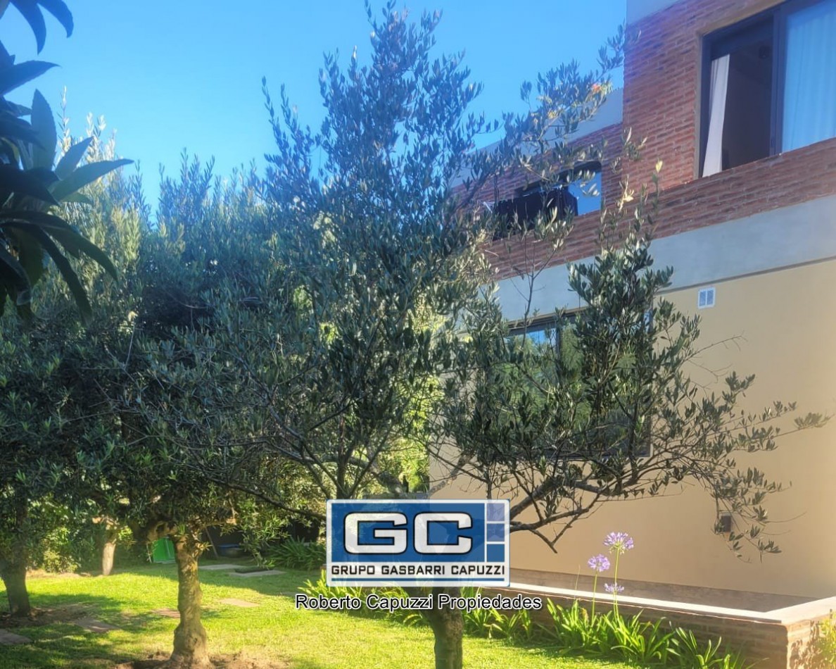 Casa en Venta en Valeria del Mar 2 años de antiguedad Impecable
