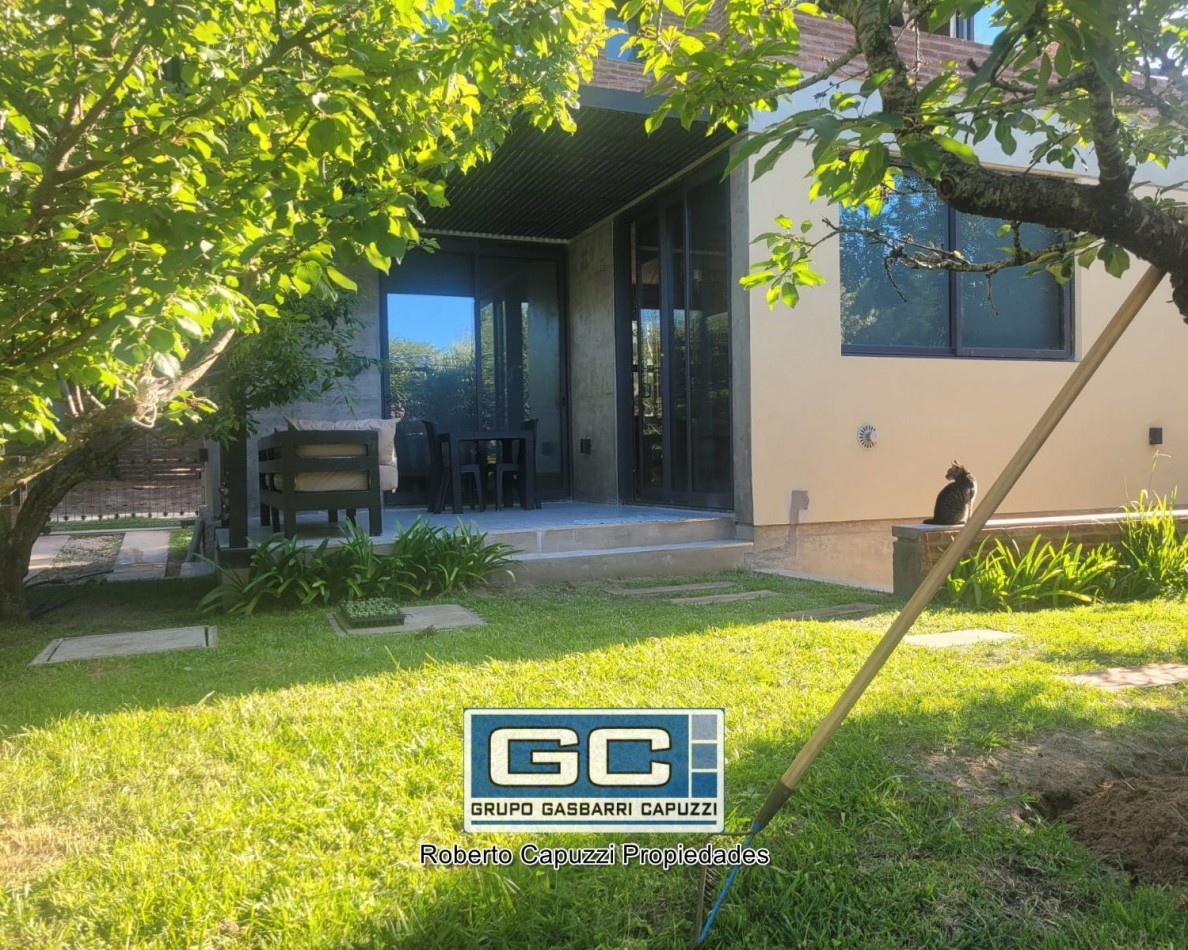 Casa en Venta en Valeria del Mar 2 años de antiguedad Impecable