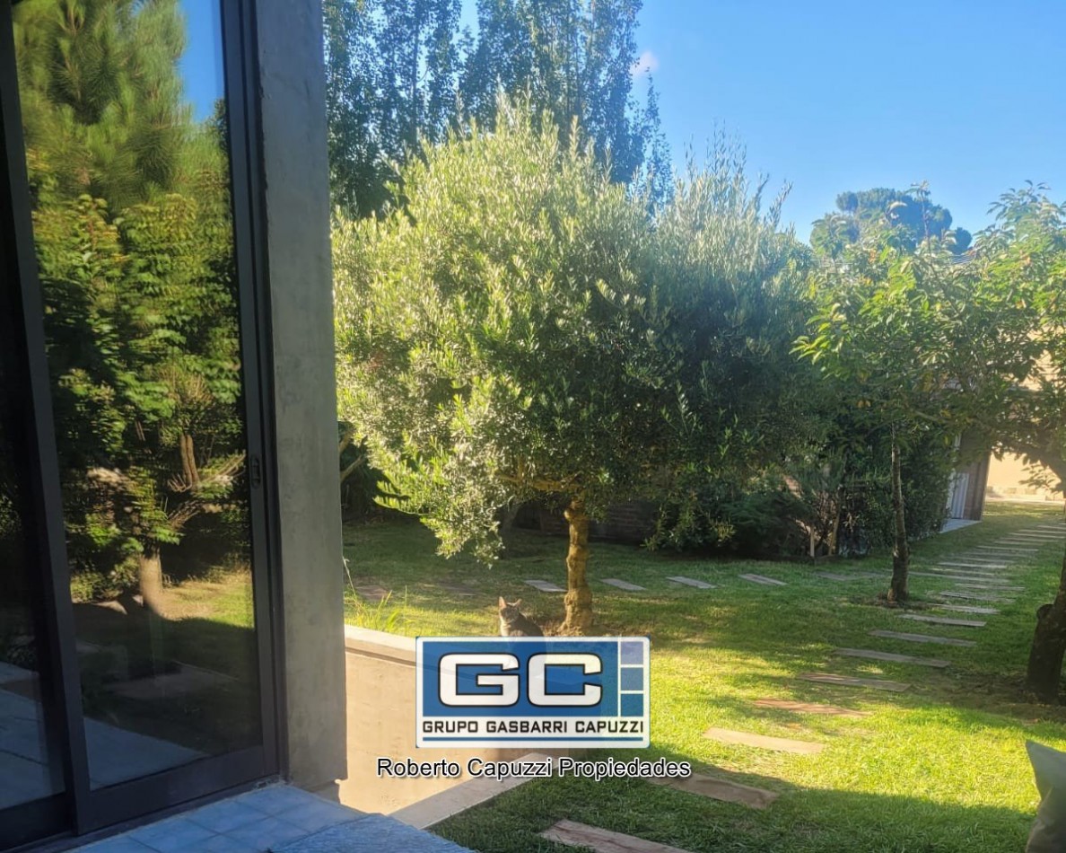 Casa en Venta en Valeria del Mar 2 años de antiguedad Impecable