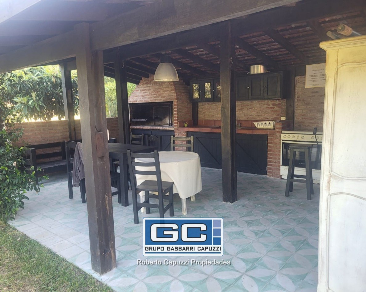 Casa en Venta en Valeria del Mar 2 años de antiguedad Impecable
