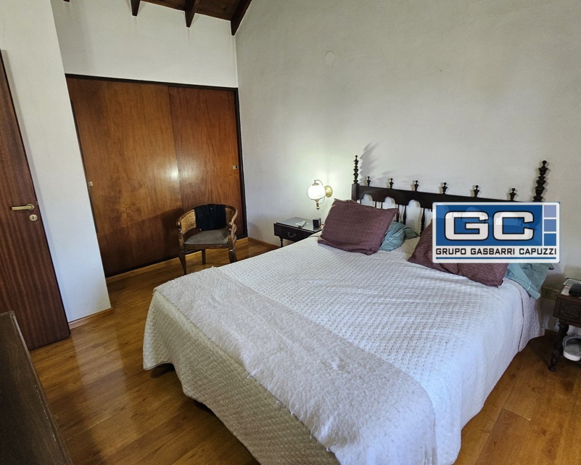 Casa en Venta Haedo Norte impecable sobre lote propio