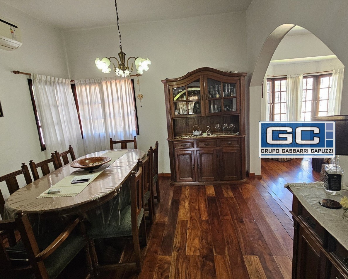 Casa en Venta Haedo Norte impecable sobre lote propio