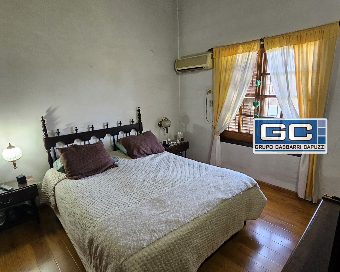 Casa en Venta Haedo Norte impecable sobre lote propio