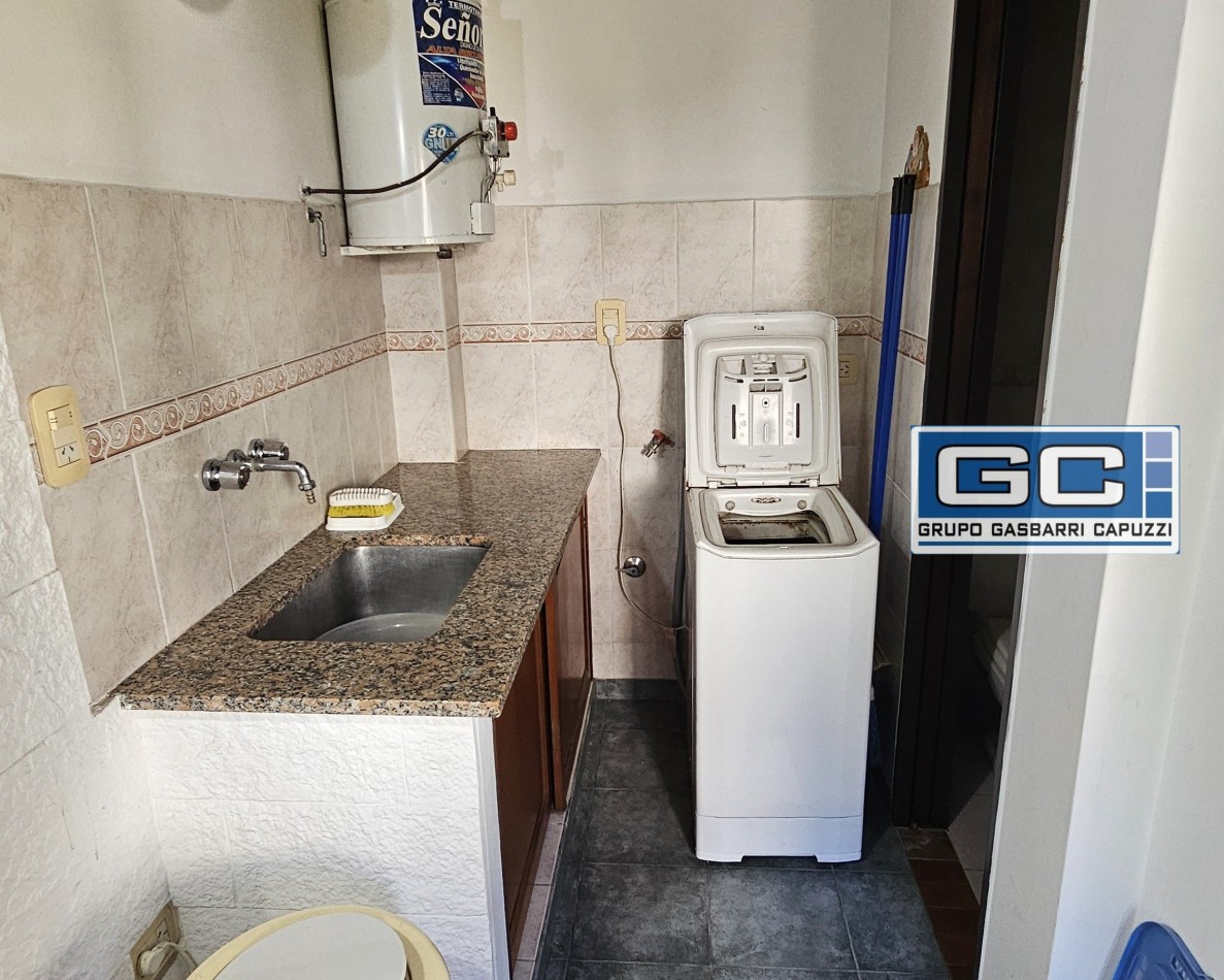 Casa en Venta Haedo Norte impecable sobre lote propio