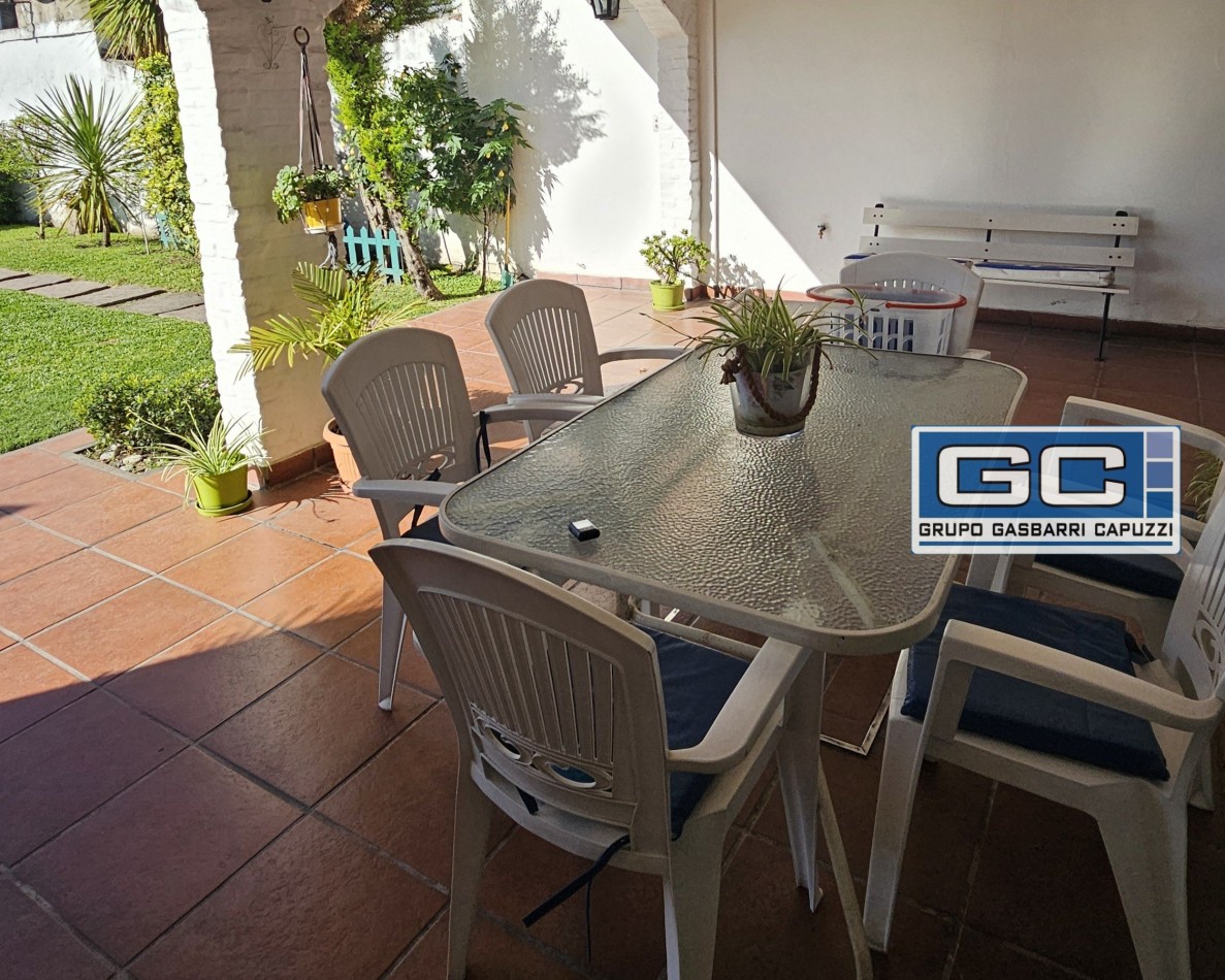 Casa en Venta Haedo Norte impecable sobre lote propio