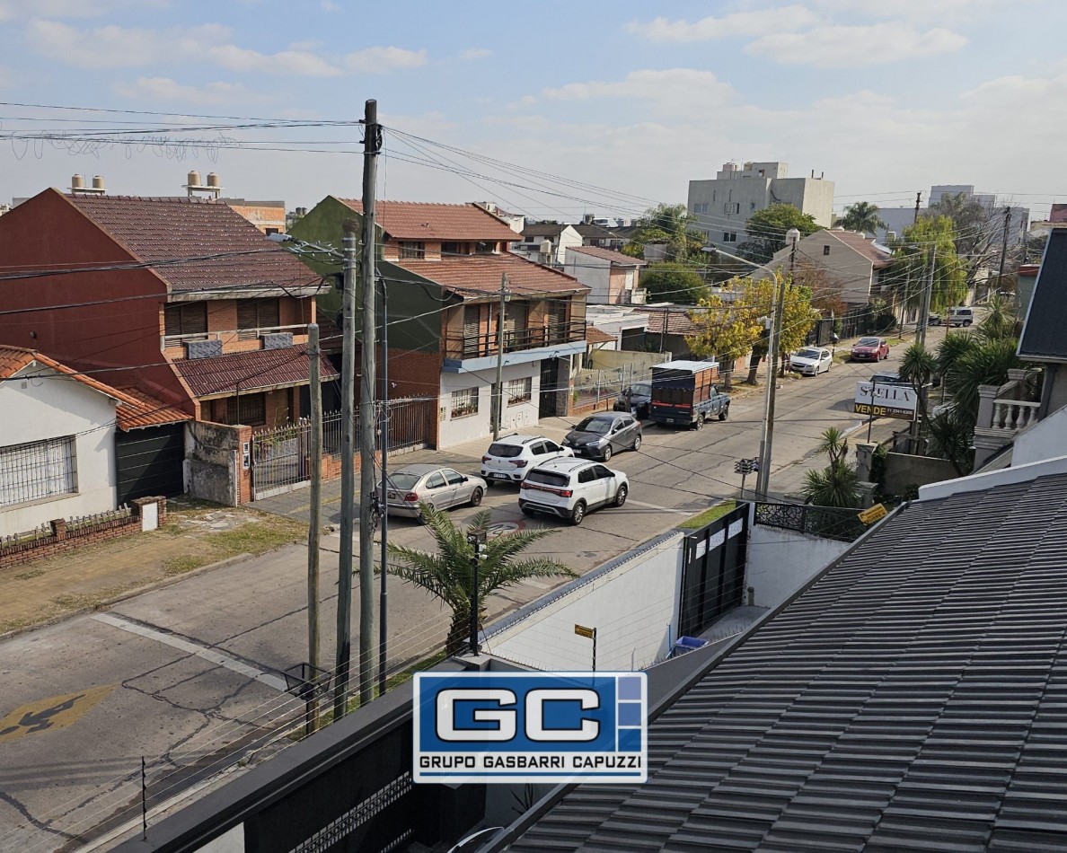 Casa en venta Villa Luzuriaga Tipo Americana  ¡Gran Oportunidad!