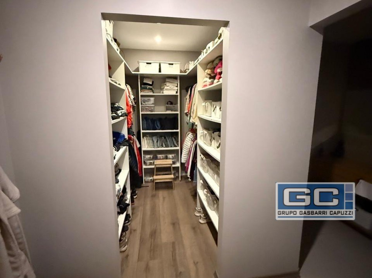 Casa en Venta en Ramos Mejia Impecable Hermosa lista para disfrutar