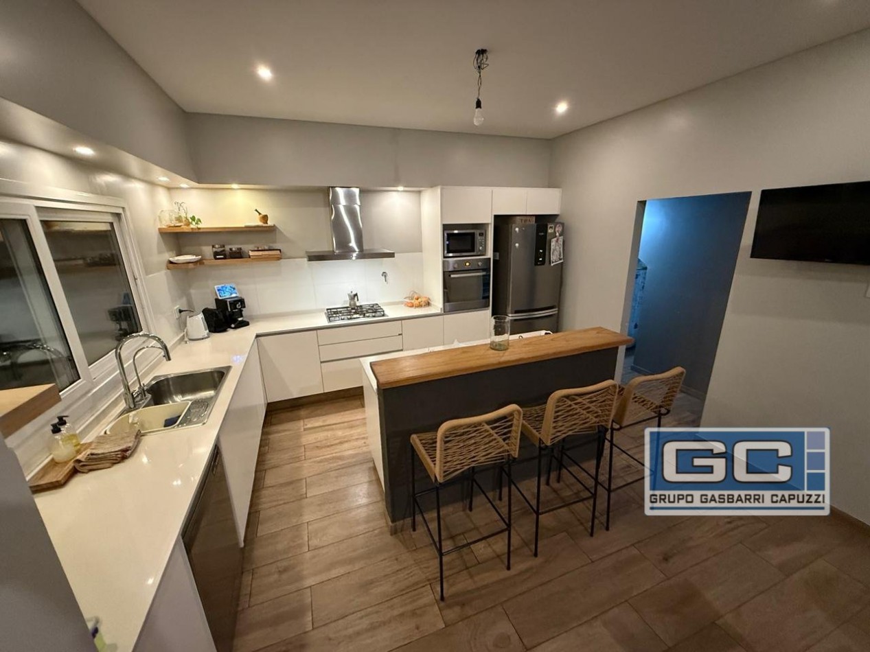 Casa en Venta en Ramos Mejia Impecable Hermosa lista para disfrutar