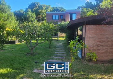 Casa en Venta en Valeria del Mar, Barrio Lomas De Valeria, Casi a Estrenar Impecable sobre lote propio