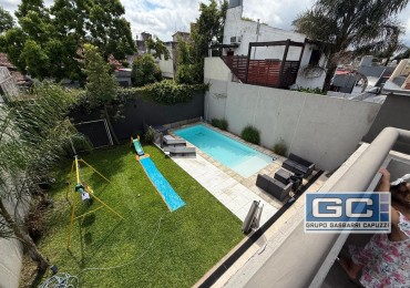 Casa en Venta en Ramos Mejia Impecable Hermosa lista para disfrutar